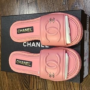 Chanel 23C Pink Mule Espadrille Lambskin Slide
